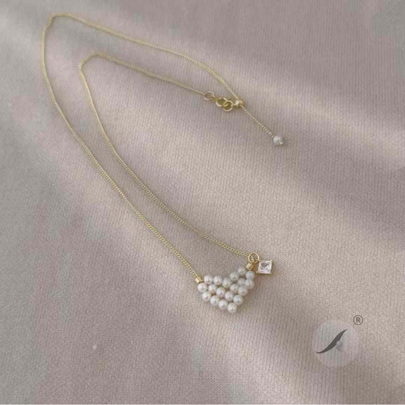 Heart Knitted Freshwater Pearl Necklace - Picture 5 of 6